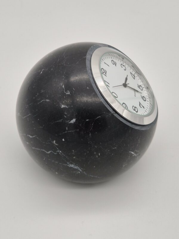 Steinkugel Uhr – Bild 2